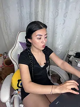 Midori rosse online show from 05-06-26, 10:59