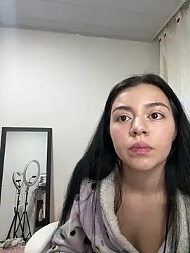 Midori rosse online show from 05-16-26, 12:40