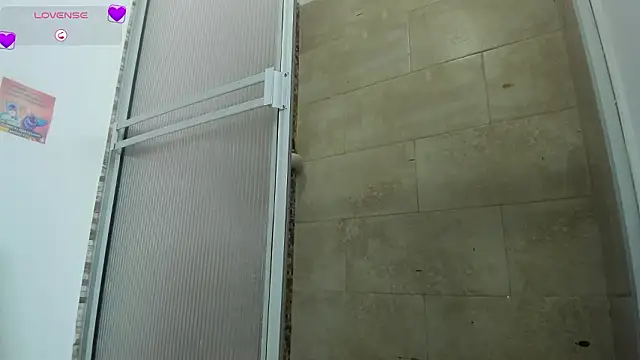 Snapshot of Xavier_Fox___ chatting on 03-08-26, 05:28 Xavier Fox online show from 03-08-26, 05:28