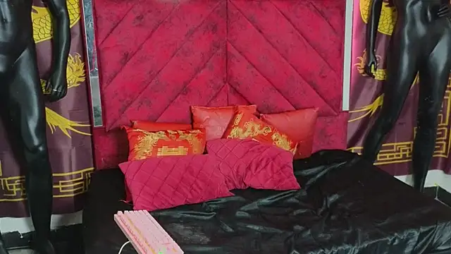 Latin Femboy13 online show from 10-28-25, 07:49