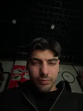 Snapshot of emir343475 chatting on 12-16-25, 07:41 emir343475 online show from 12-16-25, 07:41