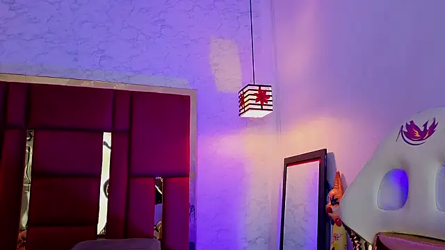 moon winy online show from 03-12-26, 11:38