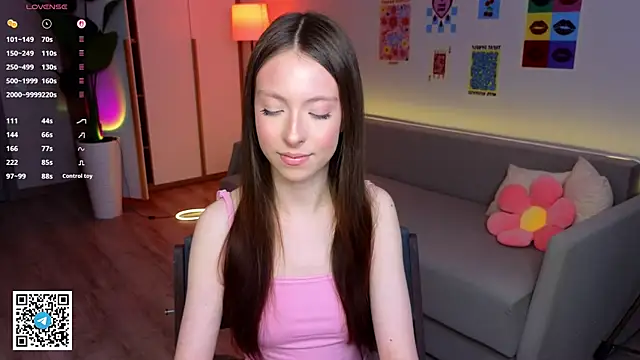 Yasmin Kass online show from 03-27-26, 06:41