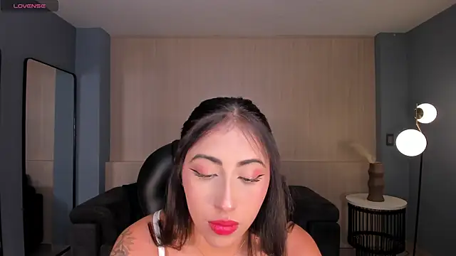 Snapshot of CelesteMoonX chatting on 02-10-26, 02:37 CelesteMoonX online show from 02-10-26, 02:37