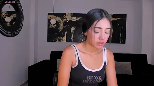 ScarlettBlaze  online show from 12-04-25, 12:25