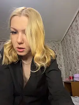 AlexandraXKitty online show from 02-17-26, 02:30