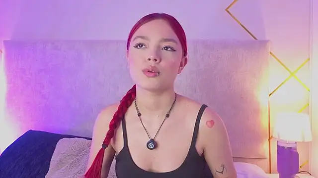 Martinaa Garcia online show from 07-08-26, 07:51