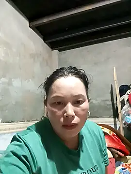 Snapshot of Ka-ha123 chatting on 10-17-25, 01:03 Ka-ha123 online show from 10-17-25, 01:03