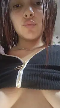 Snapshot of _Sofii_01 chatting on 10-31-25, 06:42 Sofii 01 online show from 10-31-25, 06:42