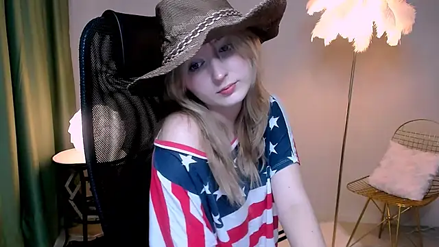 ScarlettScril online show from 11-21-25, 09:41