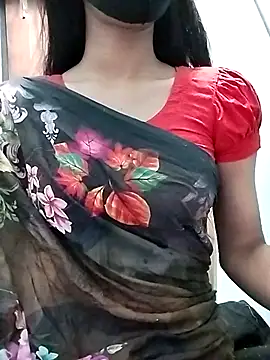 Snapshot of Ratri-Biswas chatting on 04-11-26, 04:11 Ratri-Biswas online show from 04-11-26, 04:11