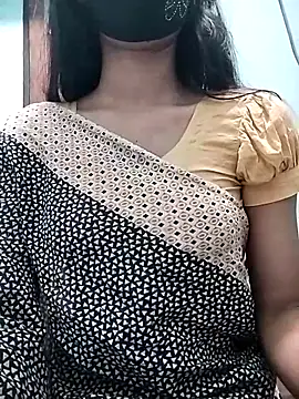 Snapshot of Ratri-Biswas chatting on 05-10-26, 05:18 Ratri-Biswas online show from 05-10-26, 05:18