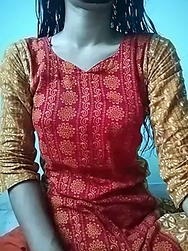 Snapshot of Ratri-Biswas chatting on 05-15-26, 04:52 Ratri-Biswas online show from 05-15-26, 04:52