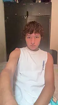 Snapshot of JoelnClouds chatting on 02-11-26, 12:54 JoelnClouds online show from 02-11-26, 12:54