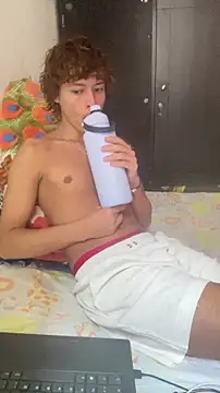 Snapshot of JoelnClouds chatting on 02-17-26, 09:10 JoelnClouds online show from 02-17-26, 09:10