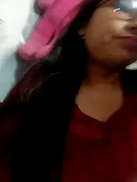 Vanshika1432 online show from 11-19-25, 07:36