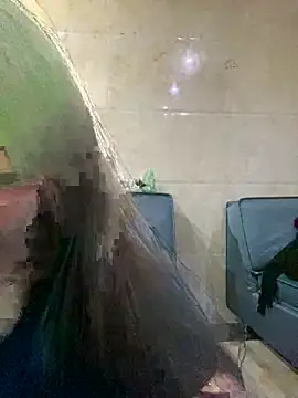 RanRan68 online show from 12-15-25, 08:24