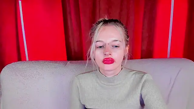 Snapshot of AlessaKiss chatting on 03-16-26, 06:06 AlessaKiss online show from 03-16-26, 06:06