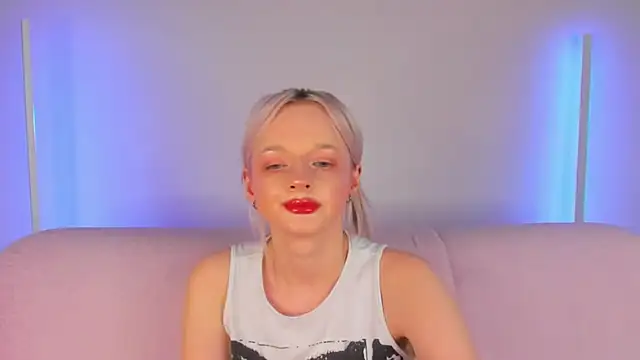 AlessaKiss online show from 06-08-26, 02:45
