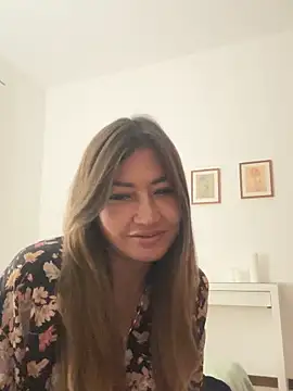 Snapshot of gabriellacali chatting on 10-16-25, 12:50 gabriellacali online show from 10-16-25, 12:50