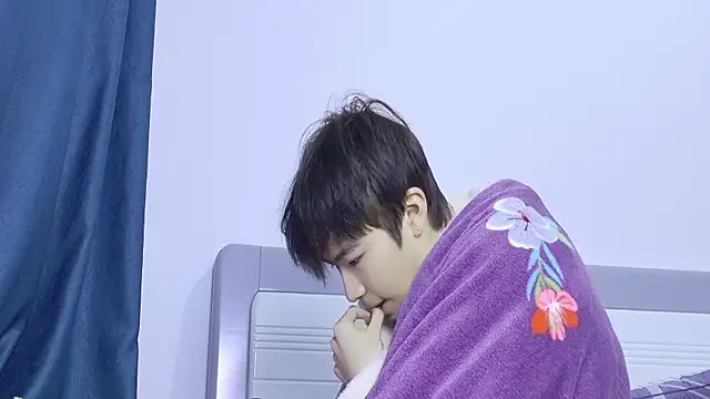 Snapshot of Stuffy-111 chatting on 12-15-25, 09:57 Stuffy-111 online show from 12-15-25, 09:57