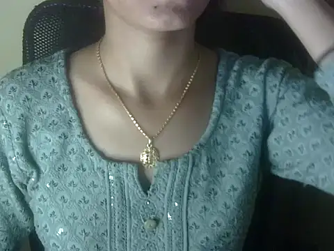 Shezi N online show from 05-11-26, 04:04