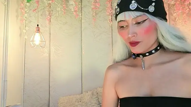Rynka  online show from 05-15-26, 04:08