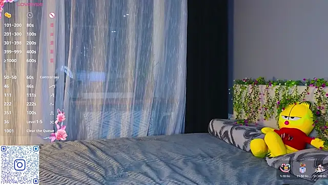 TinyMollys online show from 01-10-26, 04:20