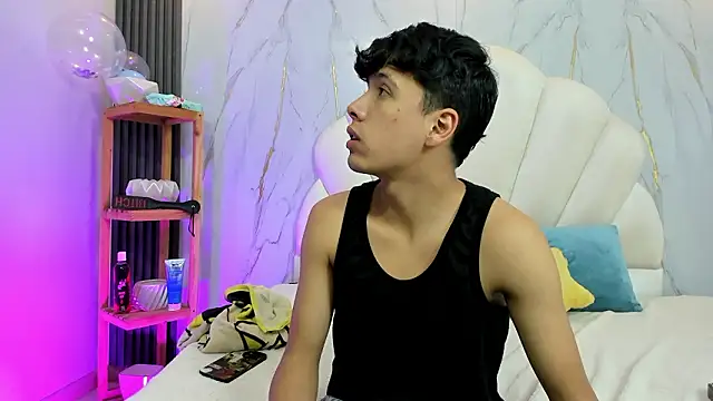 hoot booys  online show from 03-13-26, 04:19