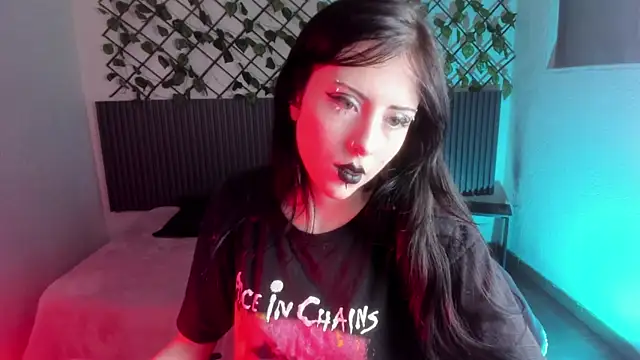 Snapshot of Dark_Niight_ chatting on 04-01-26, 01:41 Dark Niight online show from 04-01-26, 01:41