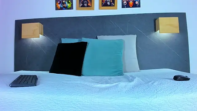 Snapshot of iamdoll chatting on 02-19-26, 08:27 iamdoll online show from 02-19-26, 08:27