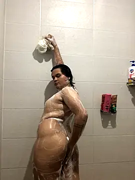 Zoe fenlon online show from 10-31-25, 09:54