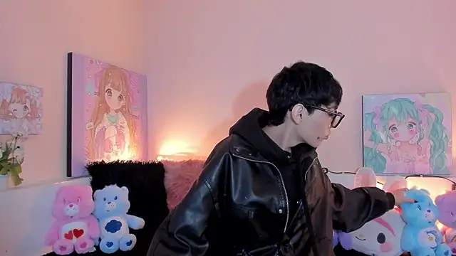 Strawberry Kitty  online show from 02-07-26, 04:16