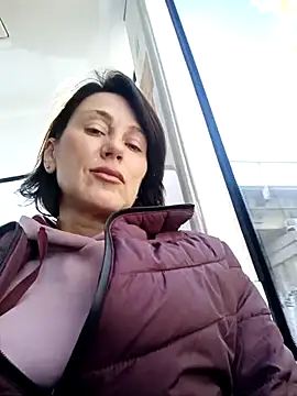 Luna 7777 online show from 10-31-25, 09:43