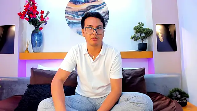 JohnBelRose online show from 11-07-25, 07:58