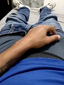 Enart94 online show from 11-08-25, 03:39