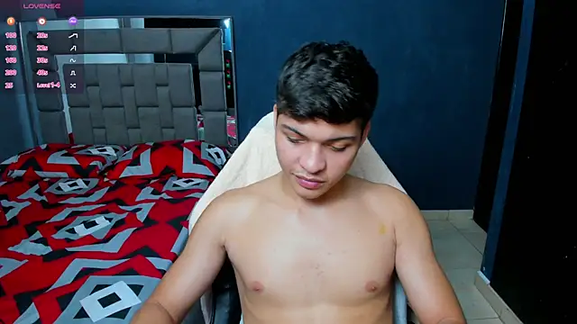 baby david 03 online show from 02-06-26, 01:32