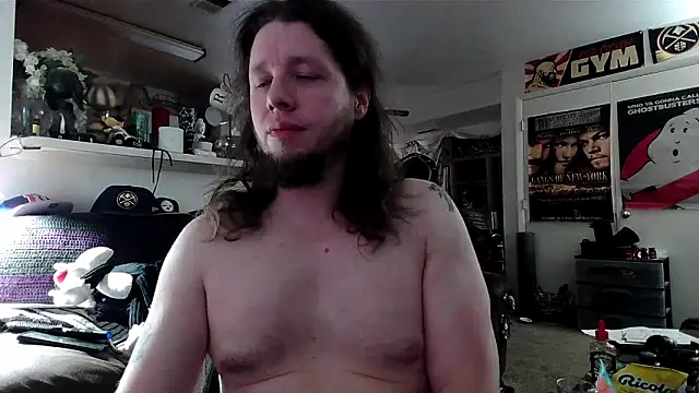 biggerisbetter12 online show from 10-29-25, 07:04