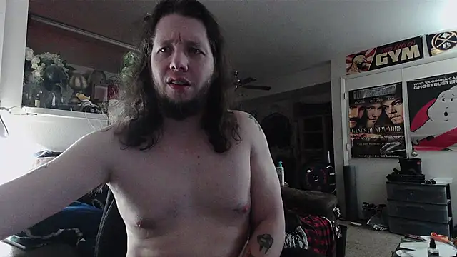 Snapshot of biggerisbetter12 chatting on 05-02-26, 11:26 biggerisbetter12 online show from 05-02-26, 11:26