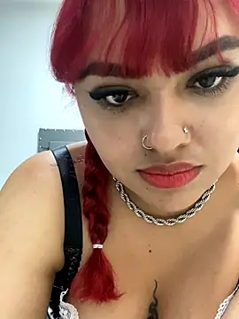 Snapshot of Ashley_Bradley chatting on 10-20-25, 05:30 Ashley Bradley online show from 10-20-25, 05:30