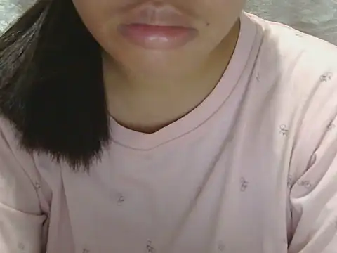 Snapshot of ChubbyButty chatting on 05-29-26, 12:58 ChubbyButty online show from 05-29-26, 12:58