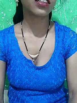 Itz Aisha   online show from 03-02-26, 08:43