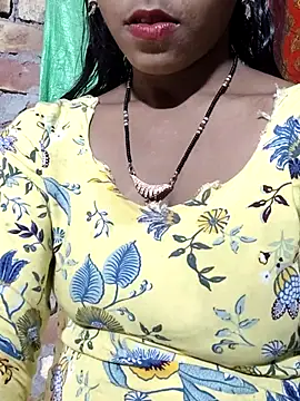 Itz Aisha   online show from 03-13-26, 08:43