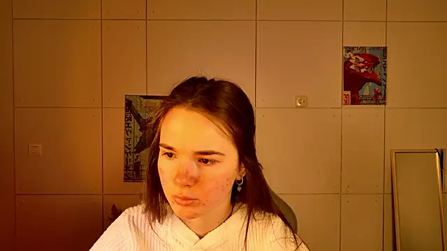 Snapshot of May_Bloom chatting on 02-16-26, 06:09 May Bloom online show from 02-16-26, 06:09