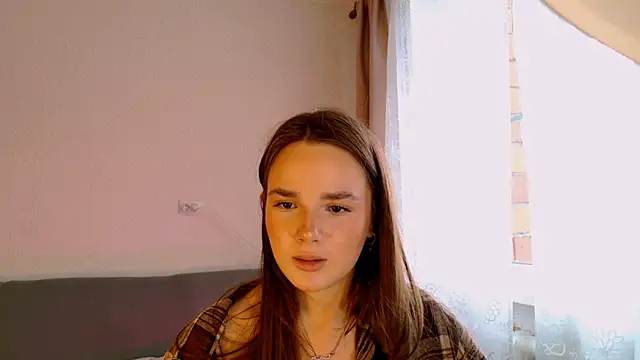 Snapshot of May_Bloom chatting on 05-13-26, 11:18 May Bloom online show from 05-13-26, 11:18