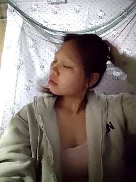 linh-miu99 online show from 03-20-26, 01:21