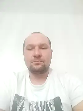 Snapshot of Berghochzugfahrt chatting on 11-24-25, 08:47 Berghochzugfahrt online show from 11-24-25, 08:47