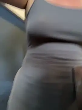 KiraSunshine online show from 02-06-26, 04:28