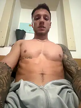 Snapshot of odielofficial chatting on 11-07-25, 03:45 odielofficial online show from 11-07-25, 03:45