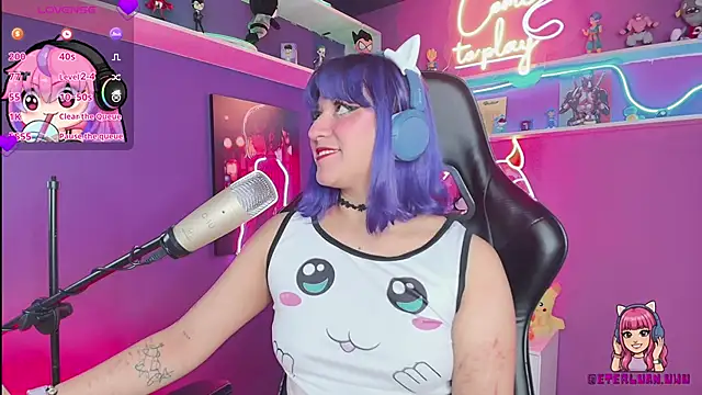 Snapshot of LuanEter chatting on 03-24-26, 03:17 LuanEter online show from 03-24-26, 03:17